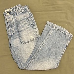 High waisted cropped light wash jeans